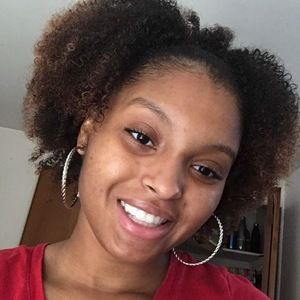 Meet your Posher, Jade